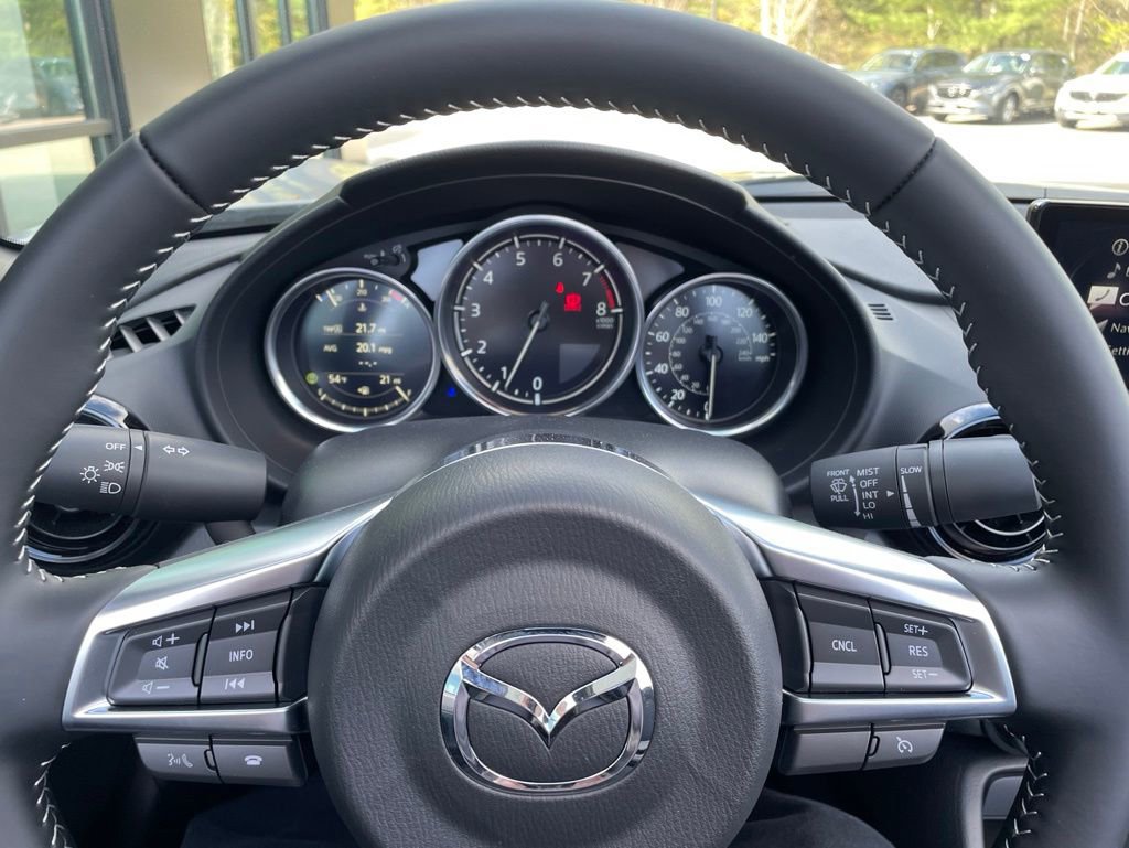 New 2026 MAZDA MX-5 Miata Club w/ Interior Package RWD image 5