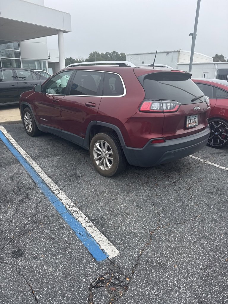 Used 2019 Jeep Cherokee Latitude w/ Popular Appearance Group image 6