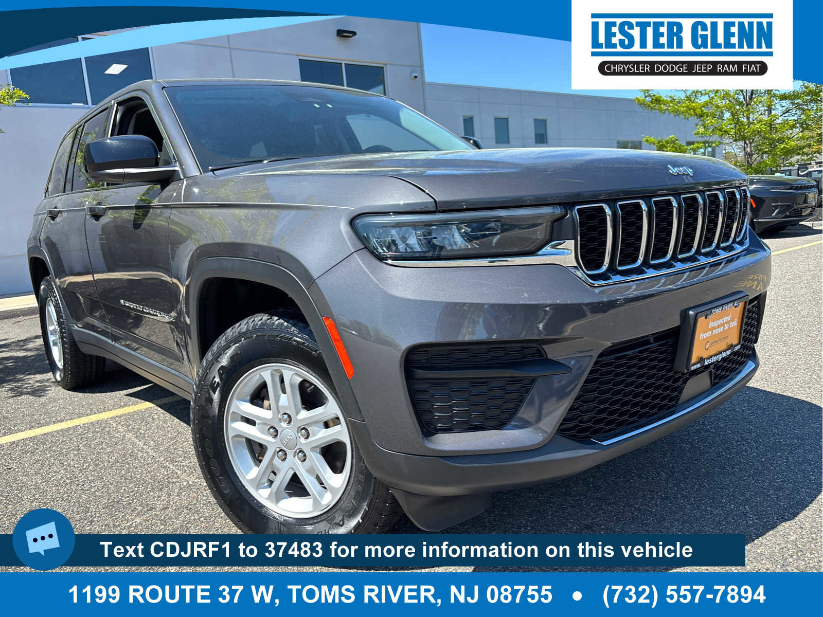 Certified 2023 Jeep Grand Cherokee Laredo AWD/4WD image 1
