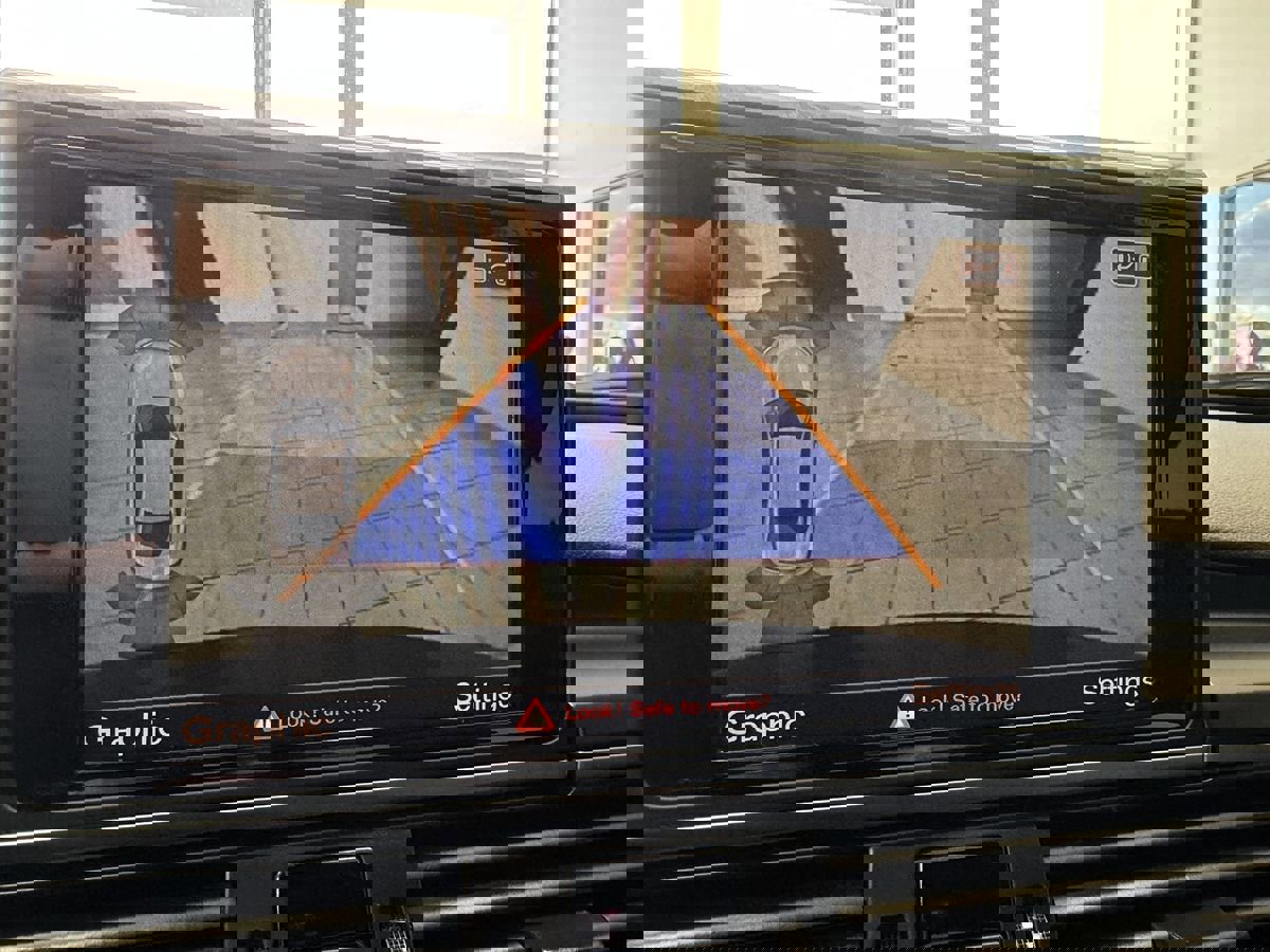 Used 2015 Audi A6 TDI Premium Plus w/ 19" Sport Package image 28