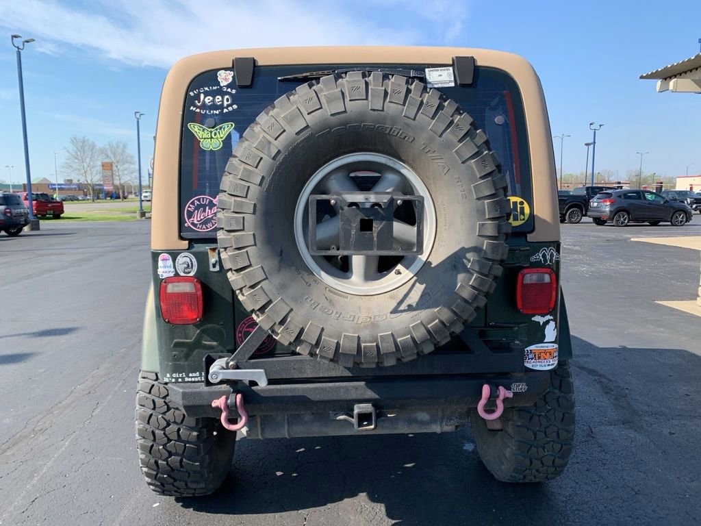 Used 1997 Jeep Wrangler Sahara AWD/4WD image 4