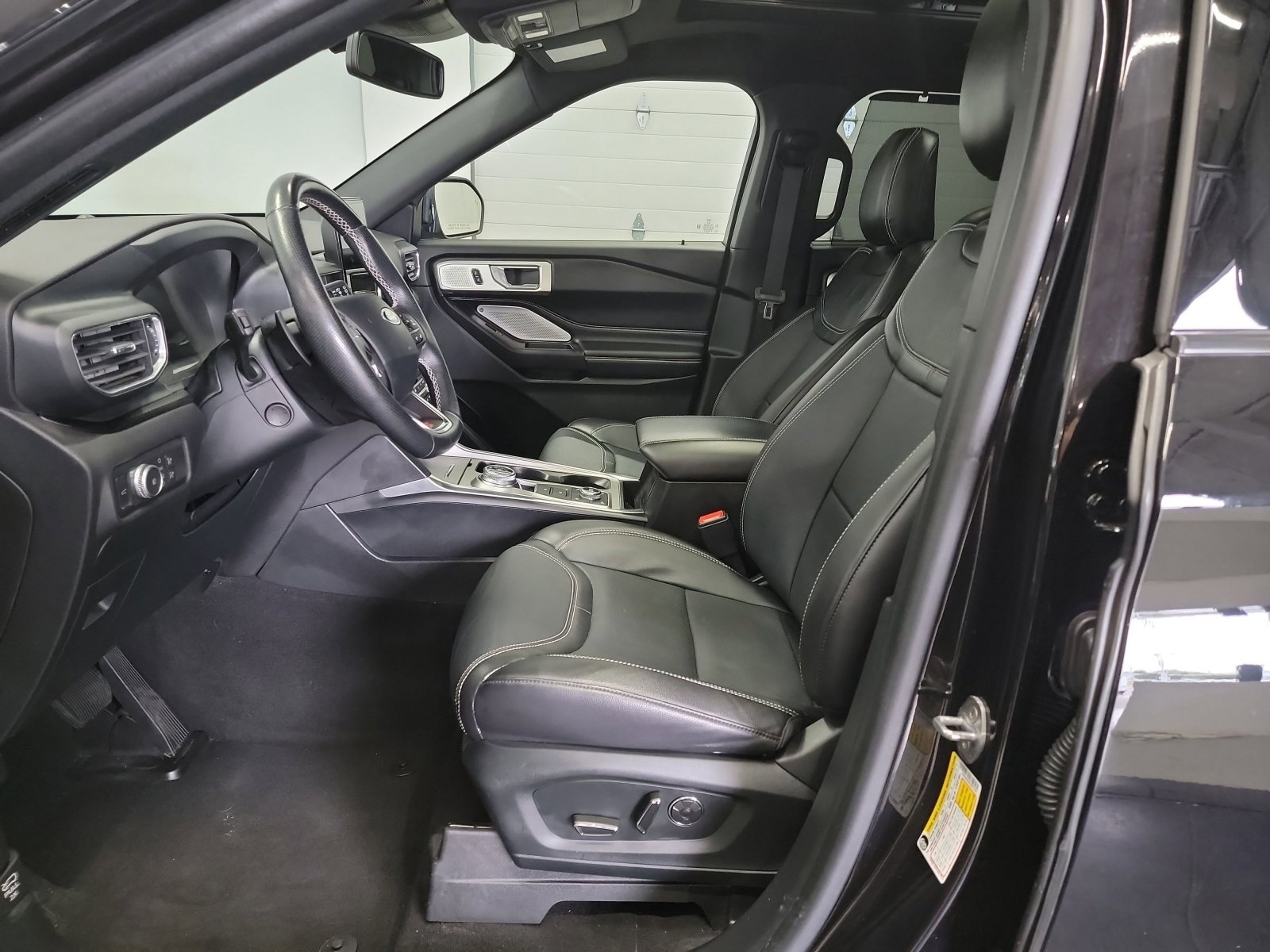 Used 2020 Ford Explorer ST w/ ST Street Pack AWD/4WD image 12