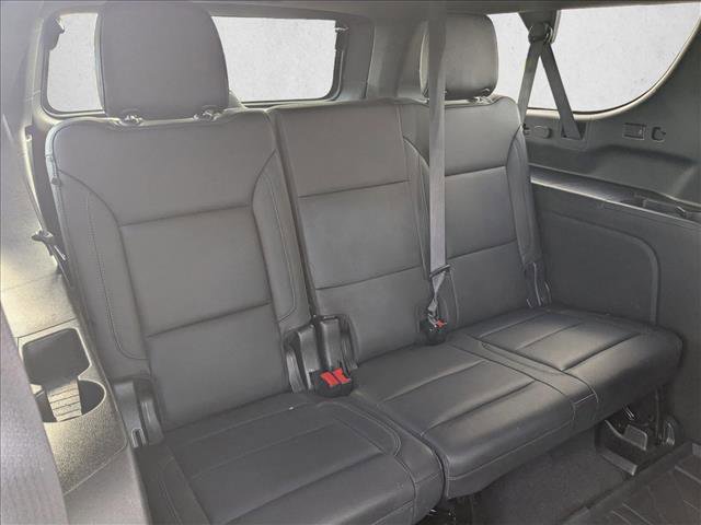 Used 2021 Chevrolet Suburban LT image 19