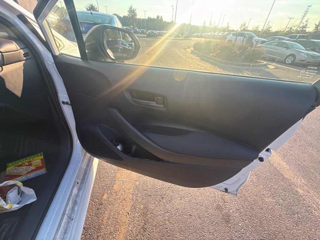 Used 2024 Toyota Corolla LE FWD image 20