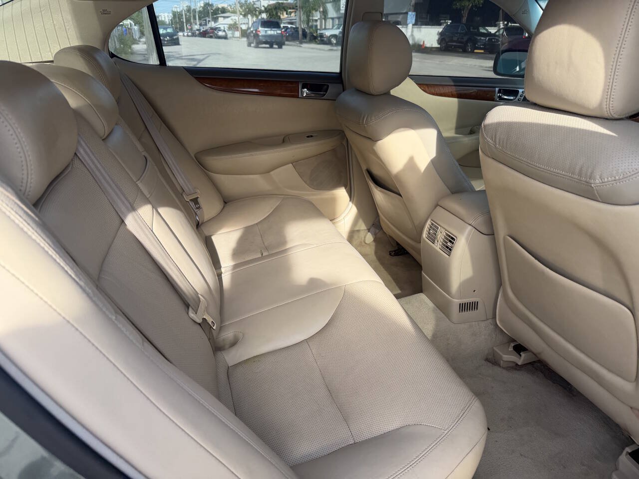 Used 2005 Lexus ES 330 FWD image 14
