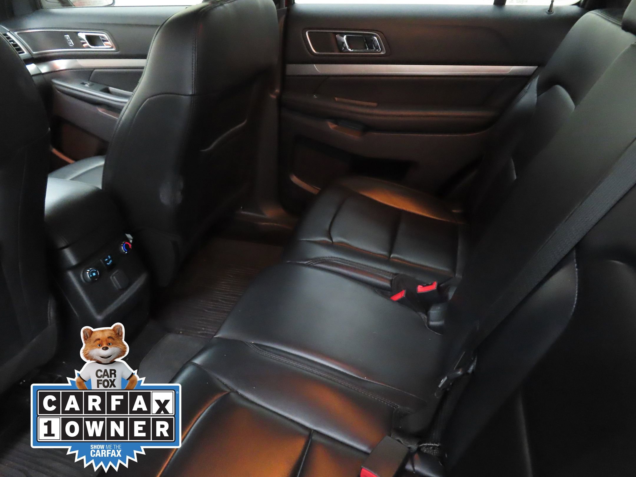 Used 2019 Ford Explorer XLT w/ Equipment Group 202A image 21