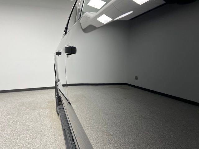 Used 2021 Ford F150 Lariat w/ Equipment Group 502A High image 12