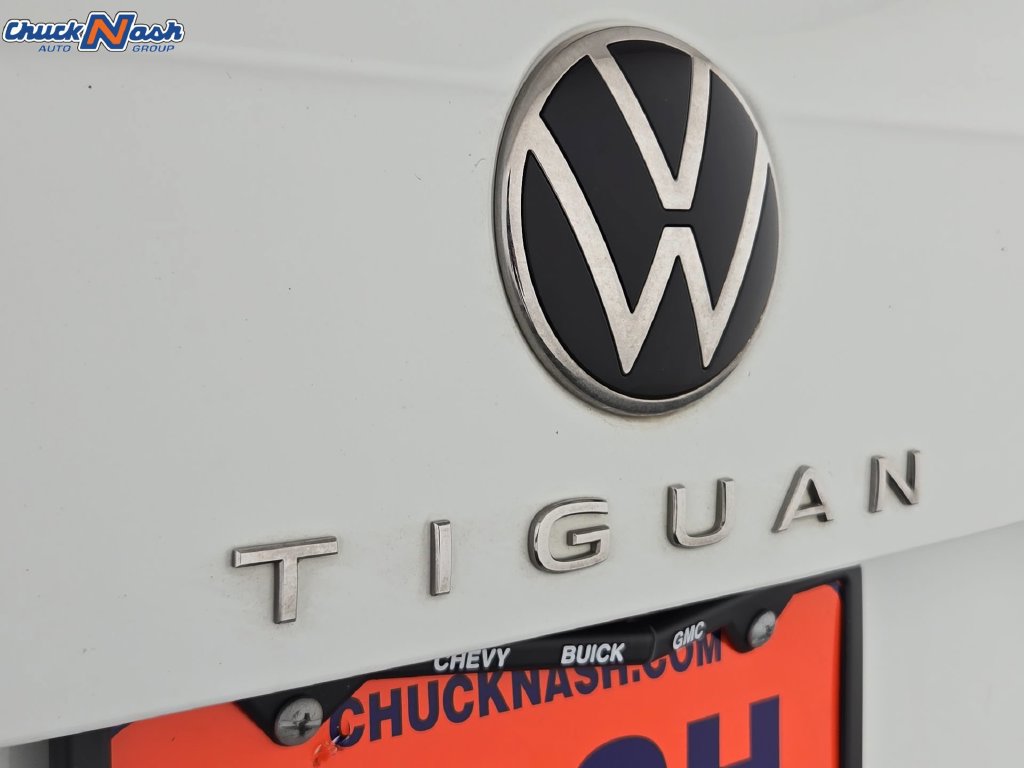 Used 2022 Volkswagen Tiguan SE FWD image 36