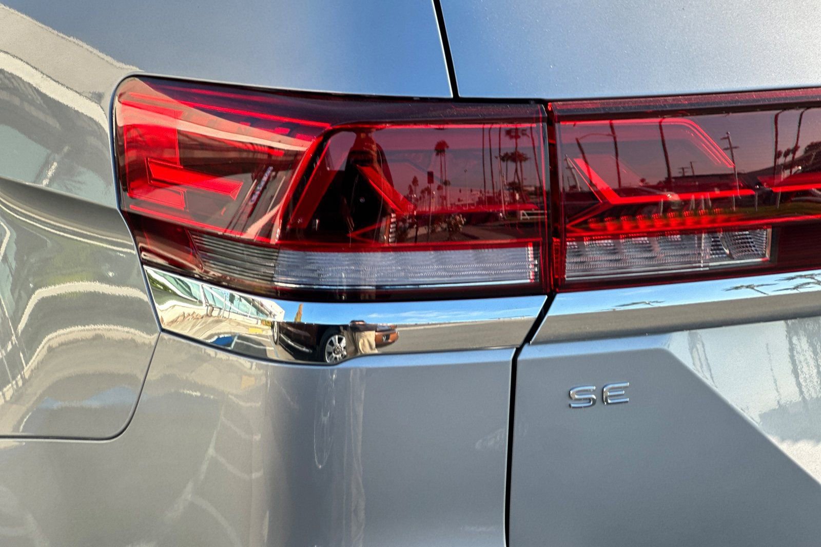 New 2026 Volkswagen Atlas SE FWD image 7