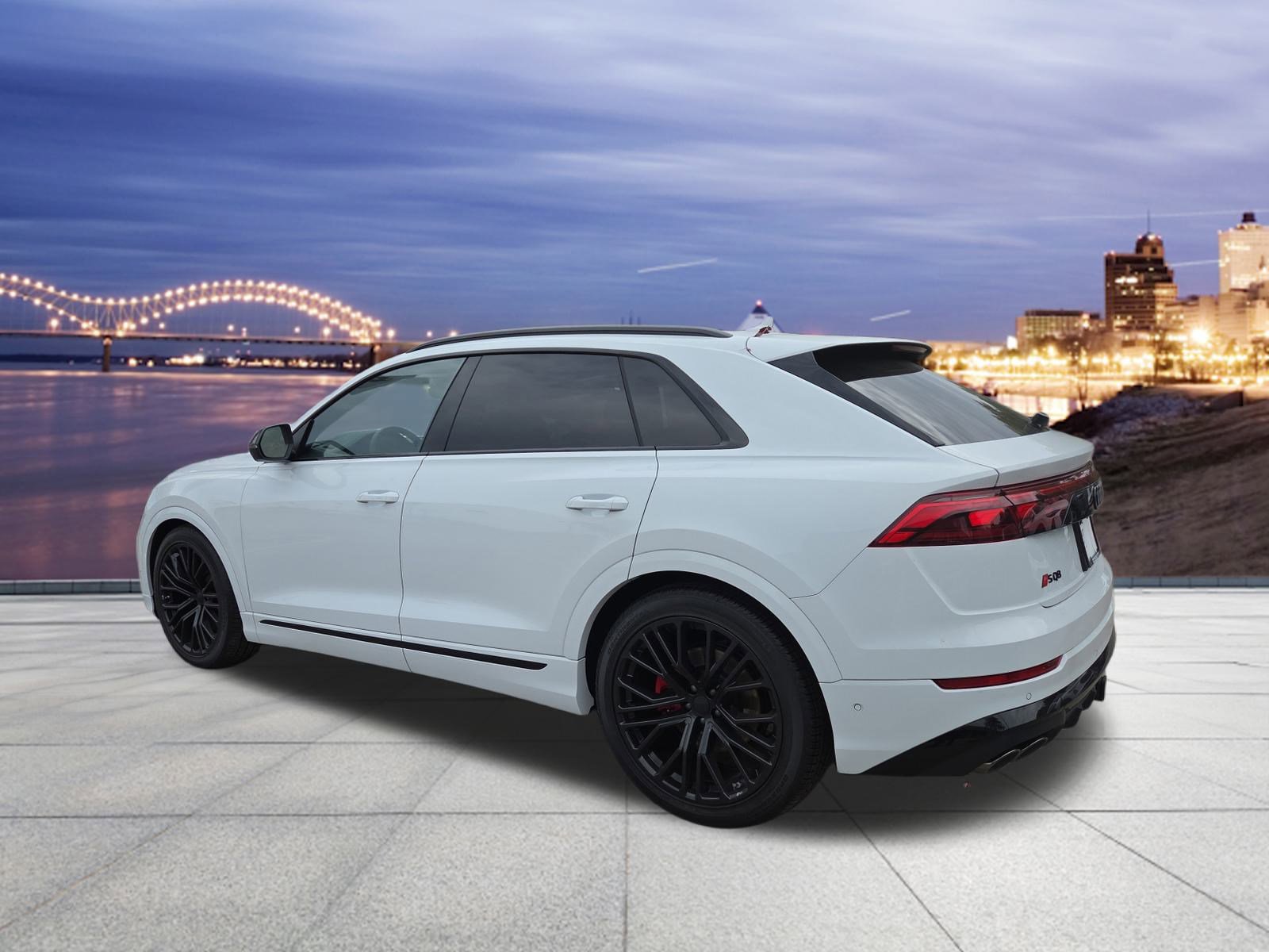 New 2026 Audi SQ8 Prestige image 3