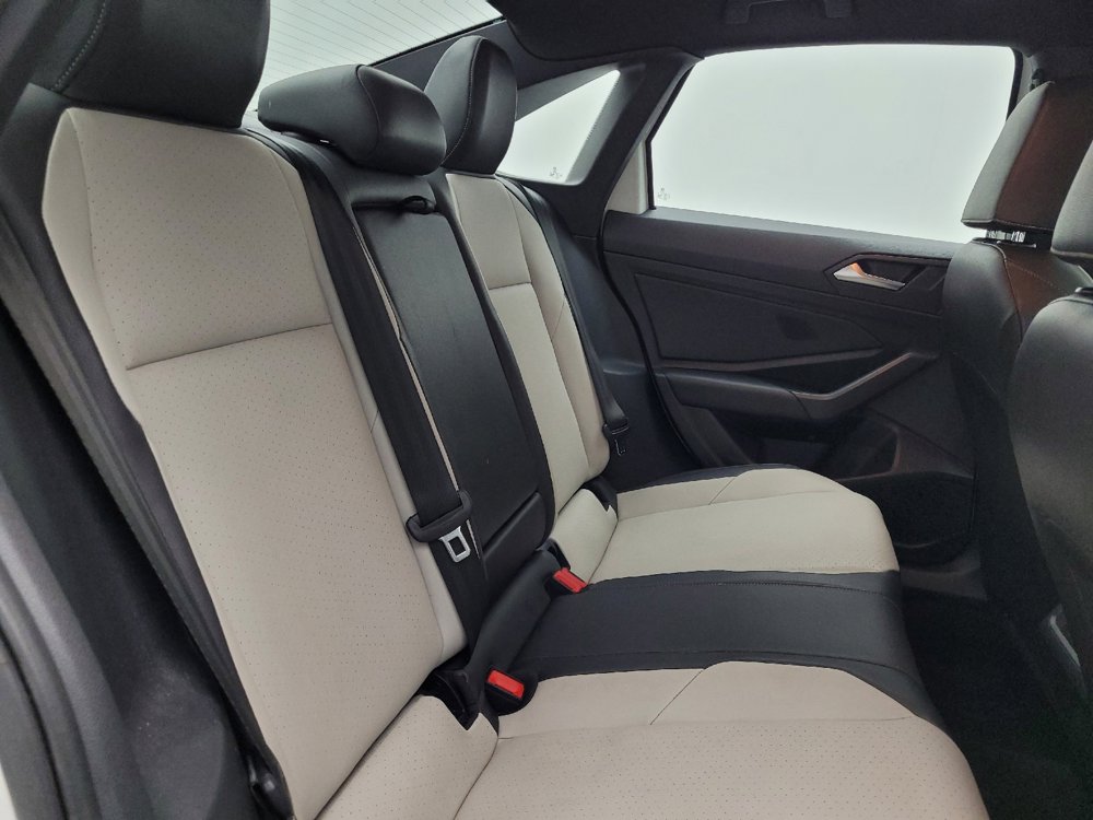 Used 2019 Volkswagen Jetta R-Line FWD image 19