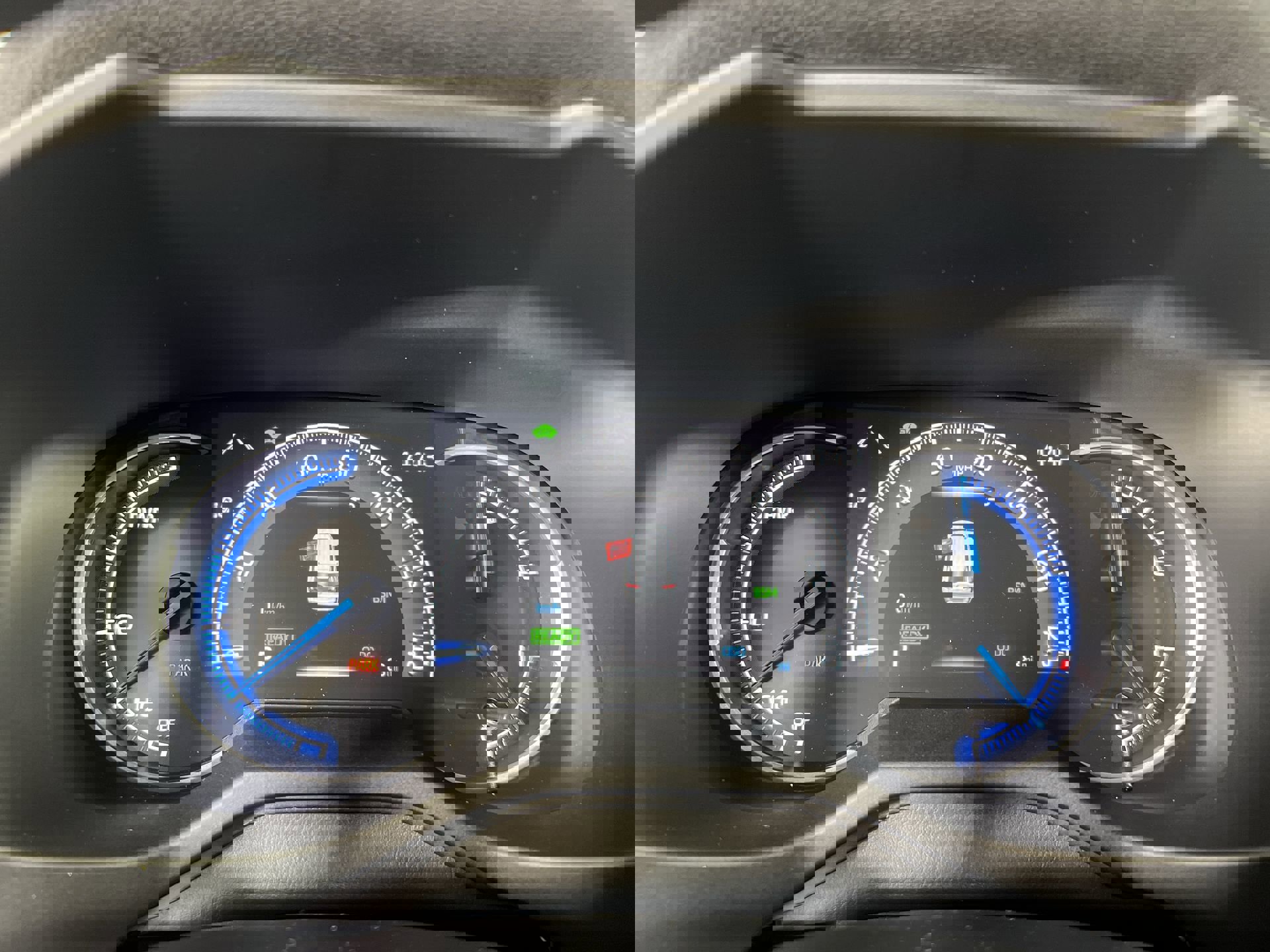 Used 2024 Toyota RAV4 XLE image 24