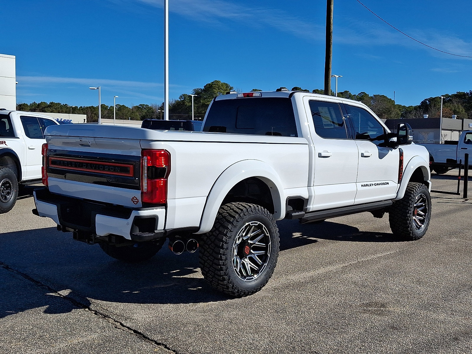 New 2026 Ford F250 Lariat w/ Black Appearance Package image 4