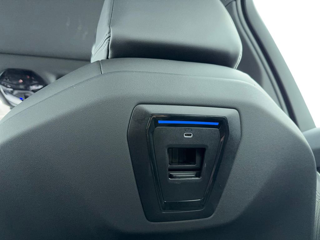 Used 2024 BMW 530i image 24