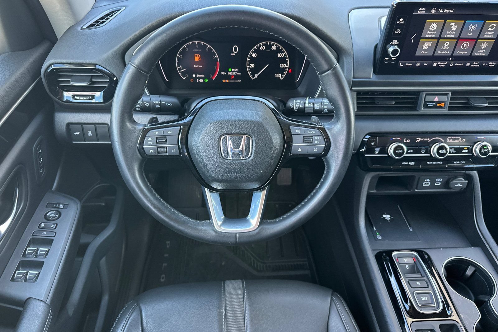 Used 2025 Honda Pilot EX-L image 14