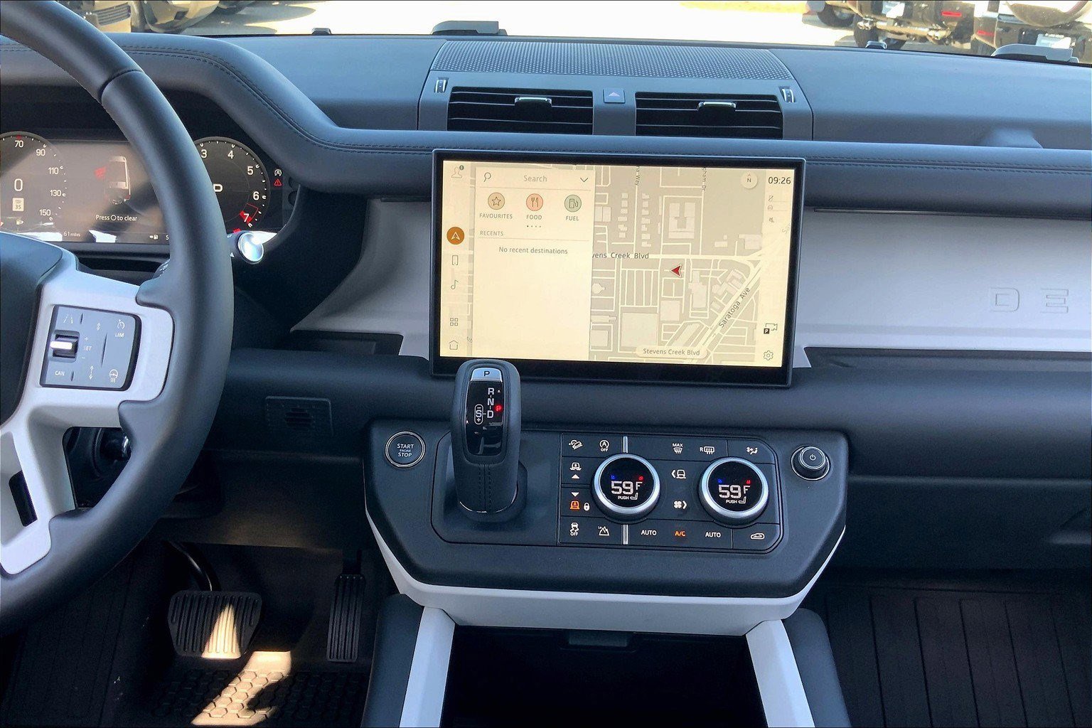 New 2025 Land Rover Defender 130 S image 7