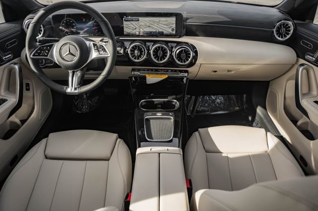 New 2026 Mercedes-Benz CLA 250 4MATIC image 19