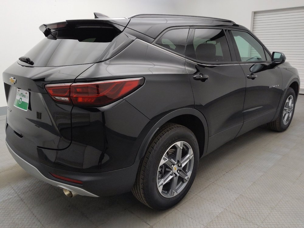 Used 2024 Chevrolet Blazer LT w/ Convenience Package FWD image 10