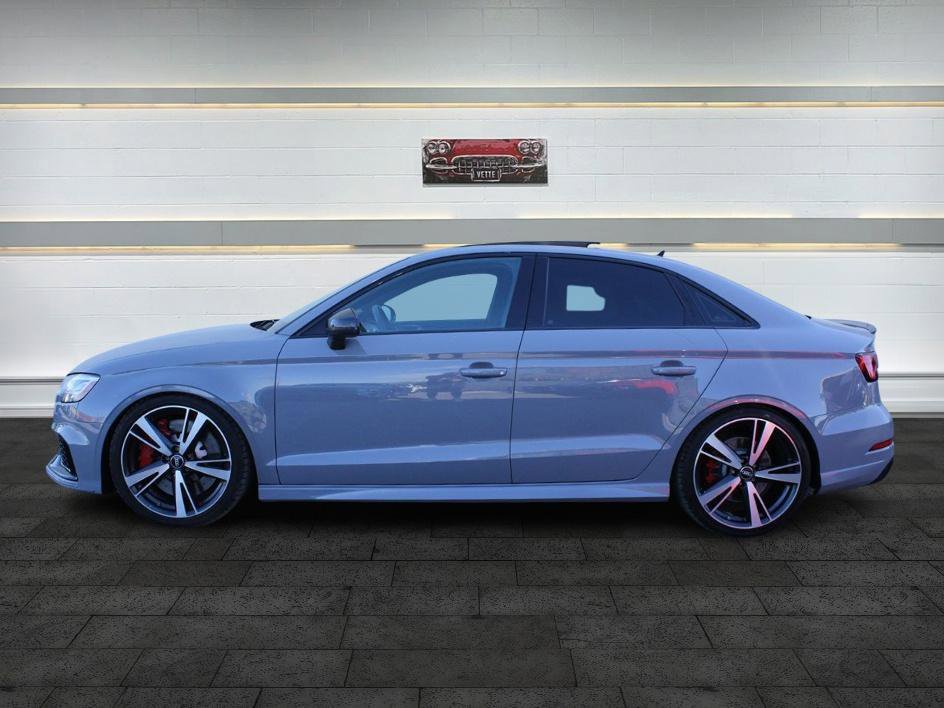 Used 2019 Audi RS 3 w/ Technology Package image 4