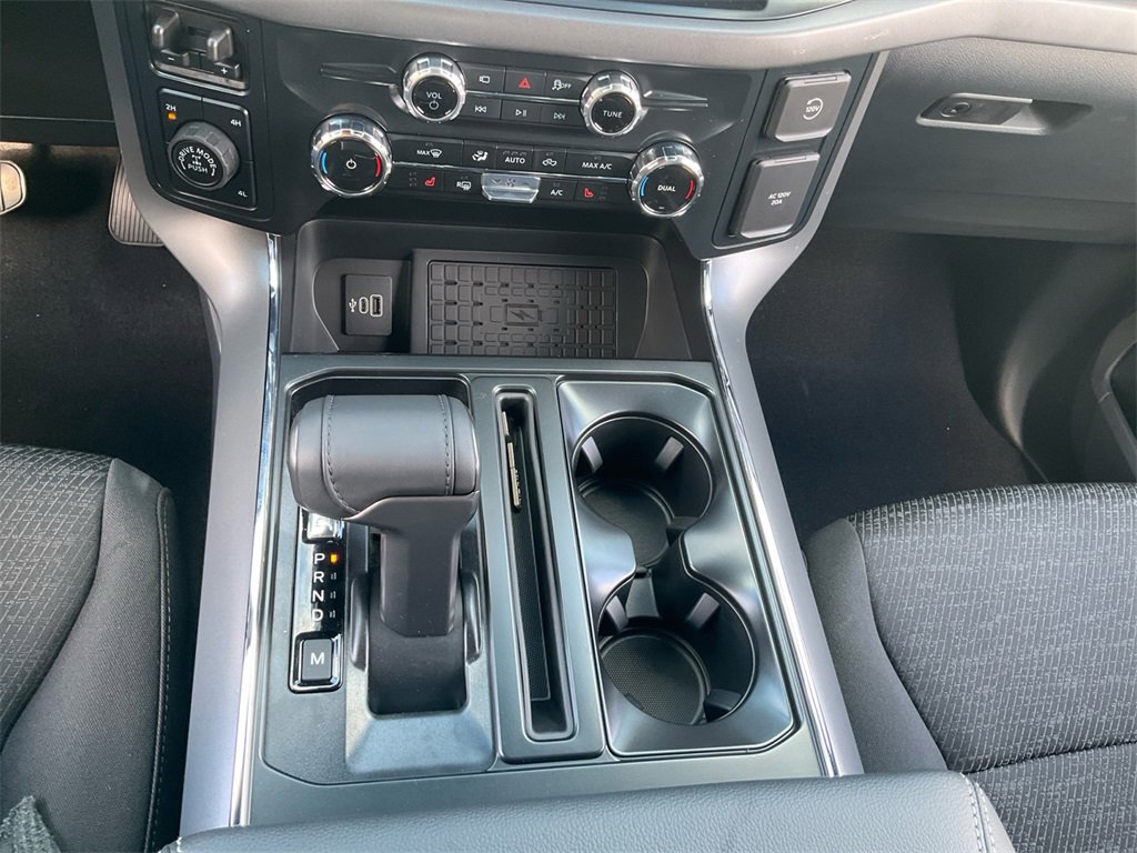 New 2025 Ford F150 XLT w/ Equipment Group 302A MID image 45