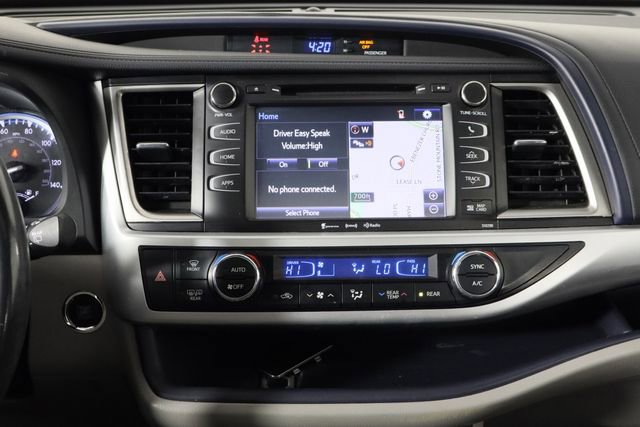 Used 2019 Toyota Highlander XLE image 29