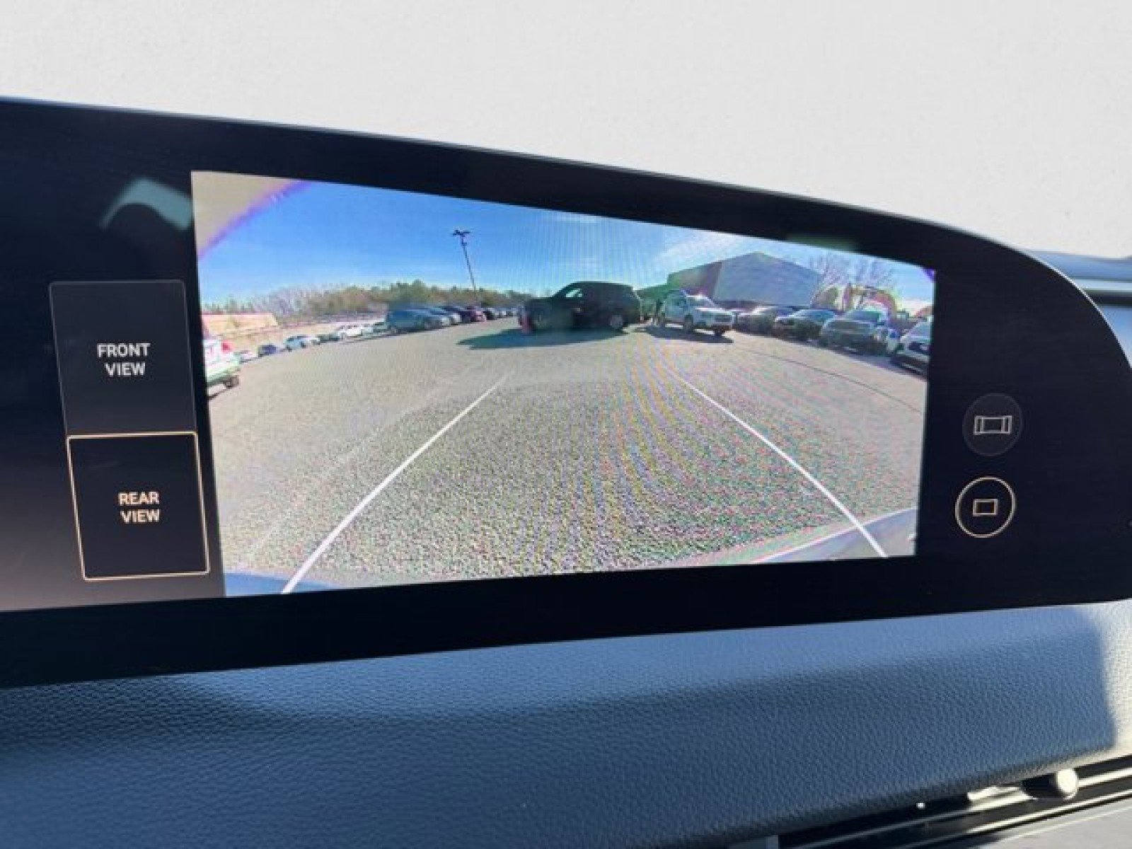 Used 2024 Lucid Air Touring image 17