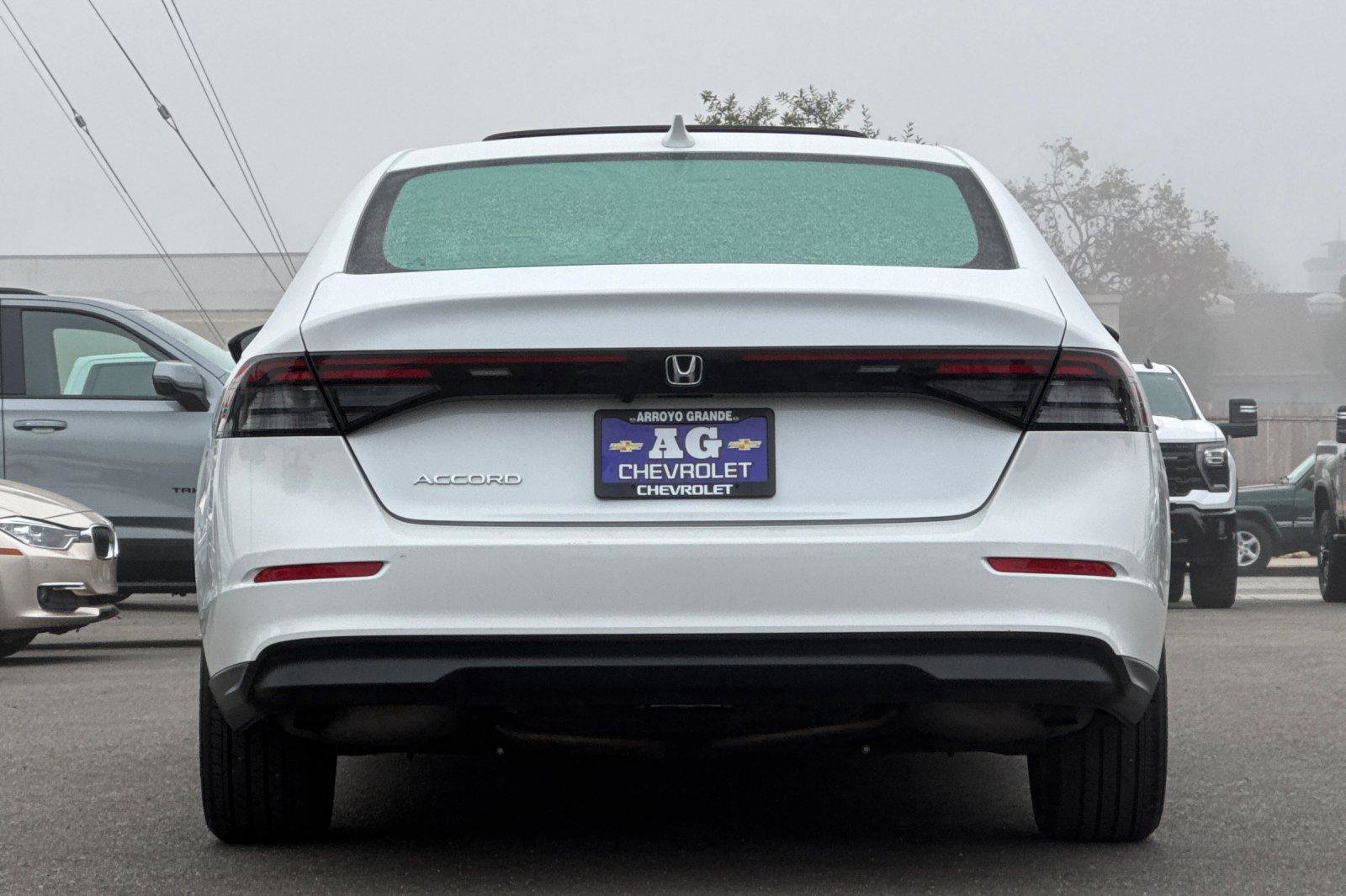 Used 2023 Honda Accord EX image 5