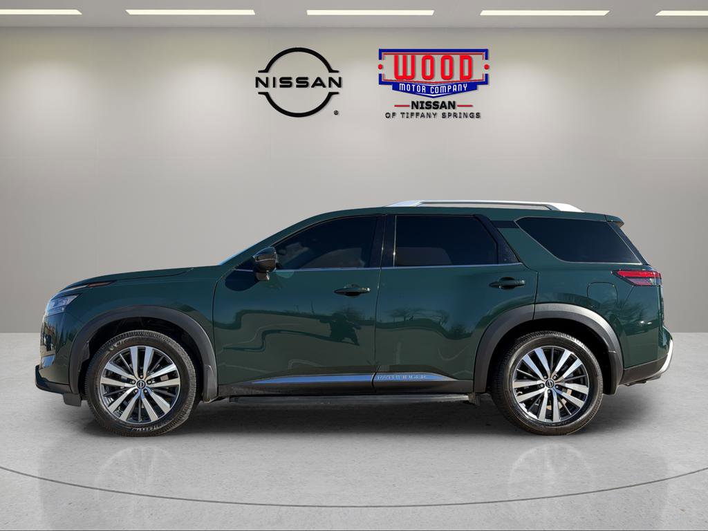 Certified 2022 Nissan Pathfinder Platinum w/ Lighting Package (N93) image 3