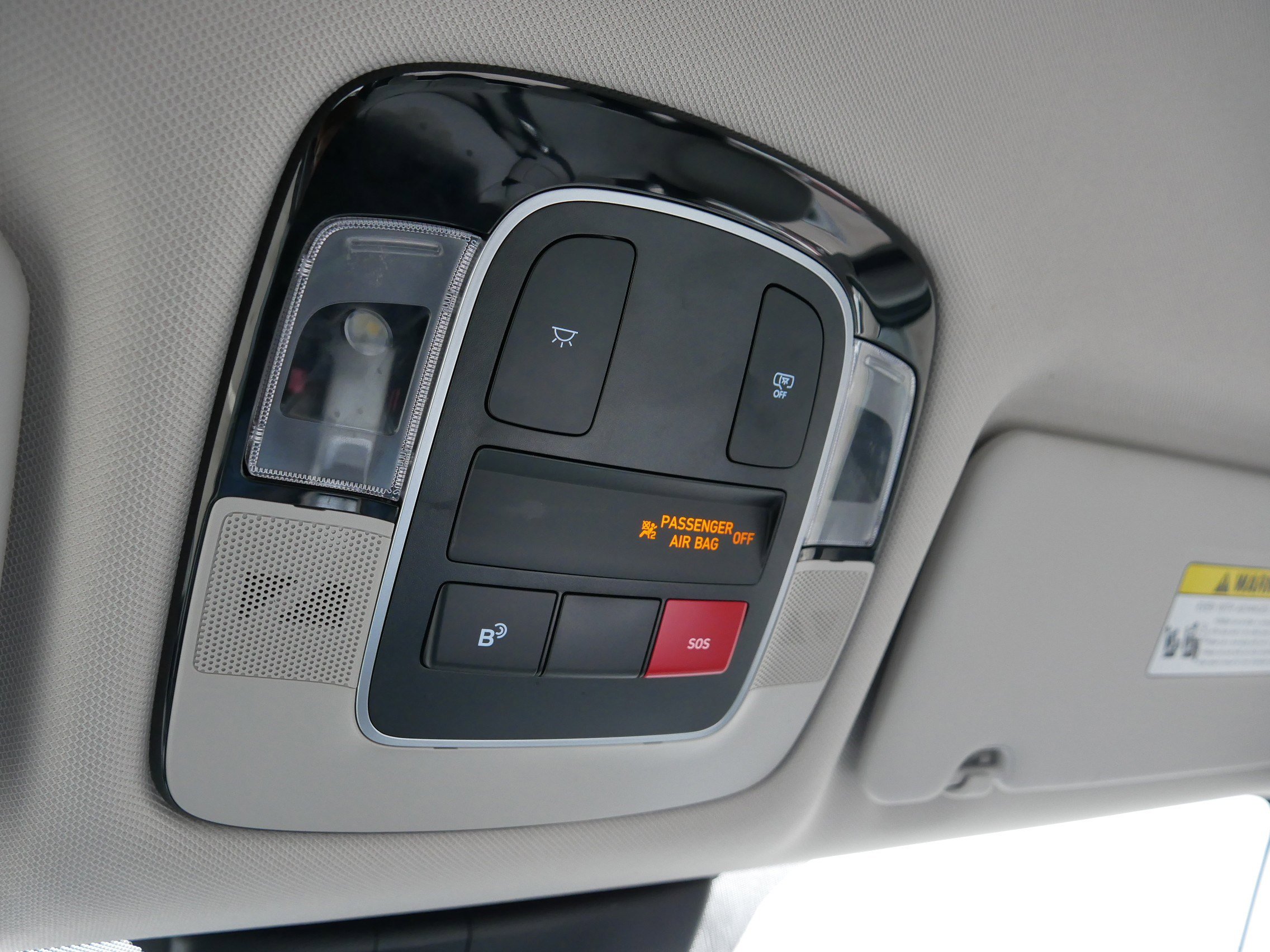 Certified 2025 Hyundai Tucson SE image 32