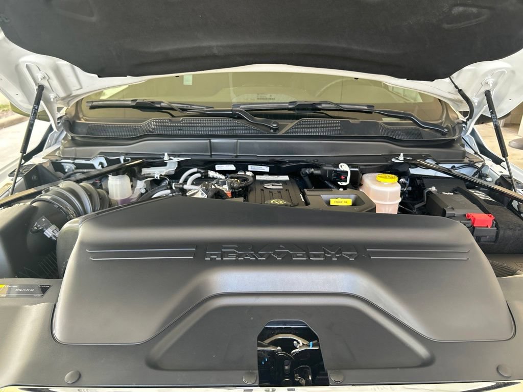 Used 2025 RAM 2500 Tradesman AWD/4WD image 12