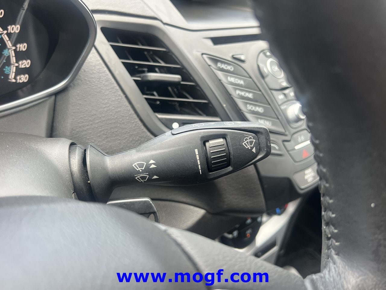 Used 2015 Ford Fiesta SE FWD image 13