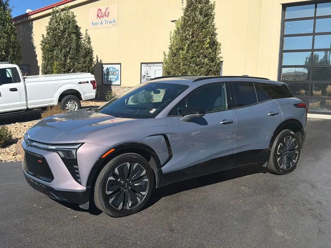 Used 2024 Chevrolet Blazer EV RS AWD/4WD image 40