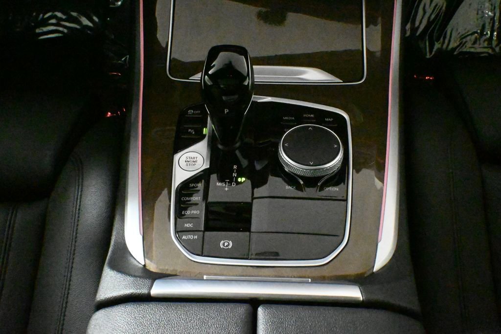 Used 2022 BMW X5 xDrive40i image 25