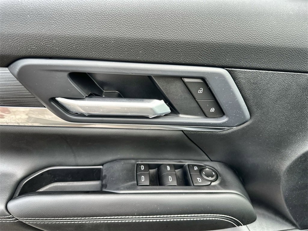 New 2026 GMC Terrain Elevation w/ Black Edition image 22