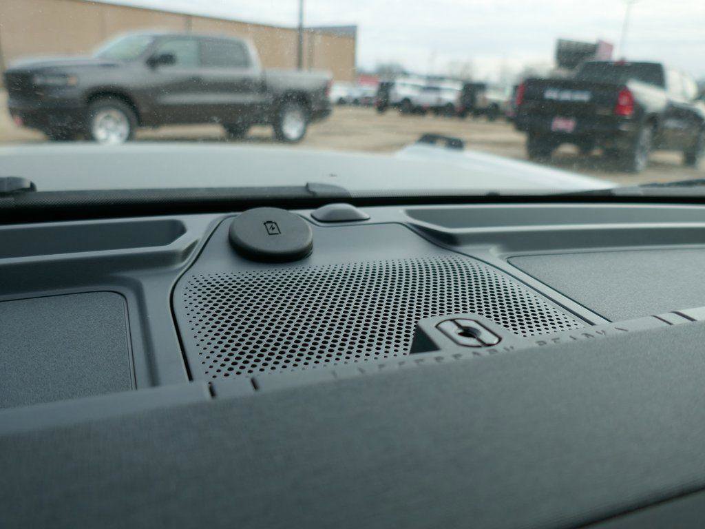 New 2026 Ford Bronco Outer Banks image 16