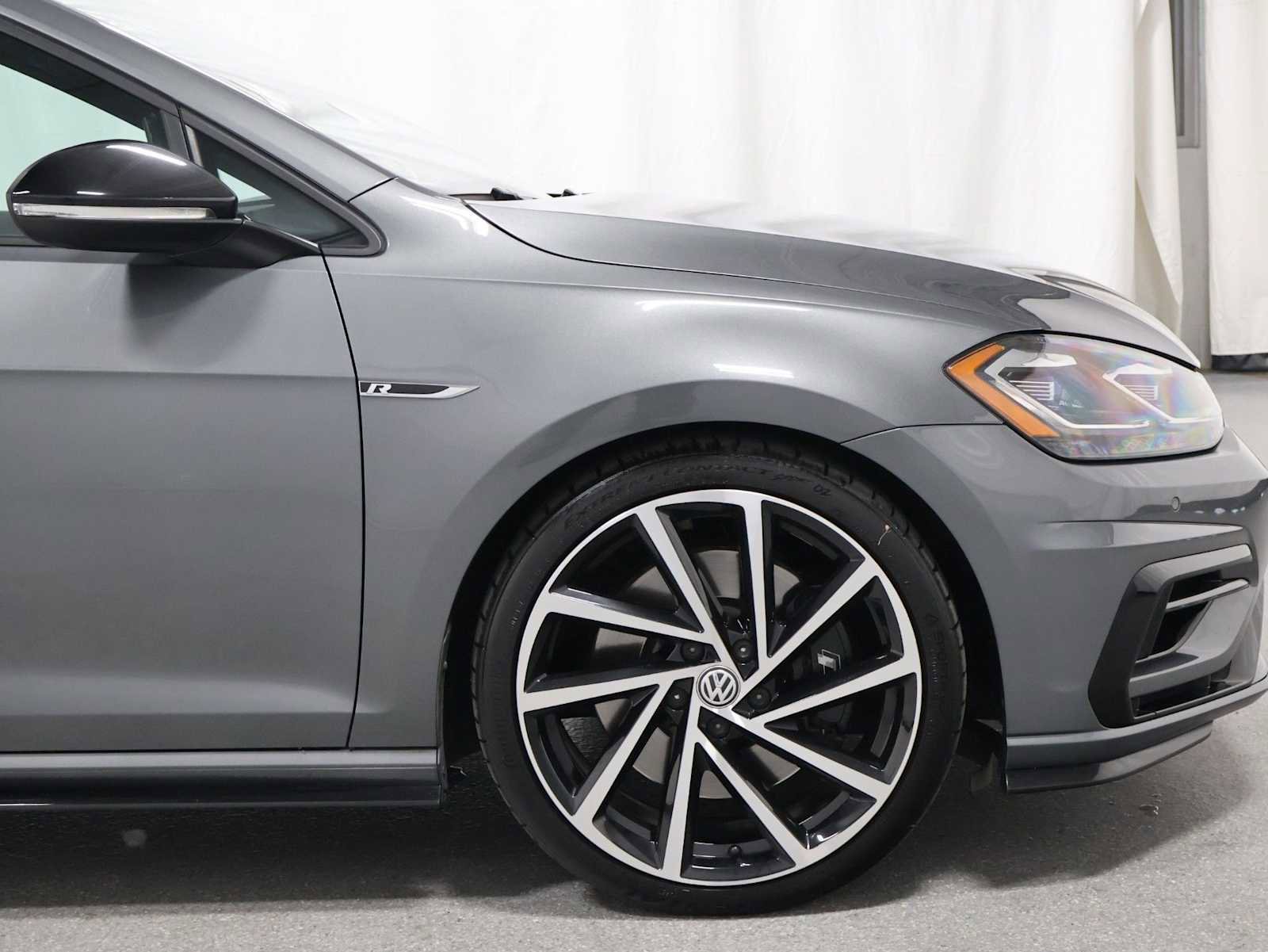Used 2019 Volkswagen Golf R 4-Door AWD/4WD image 11
