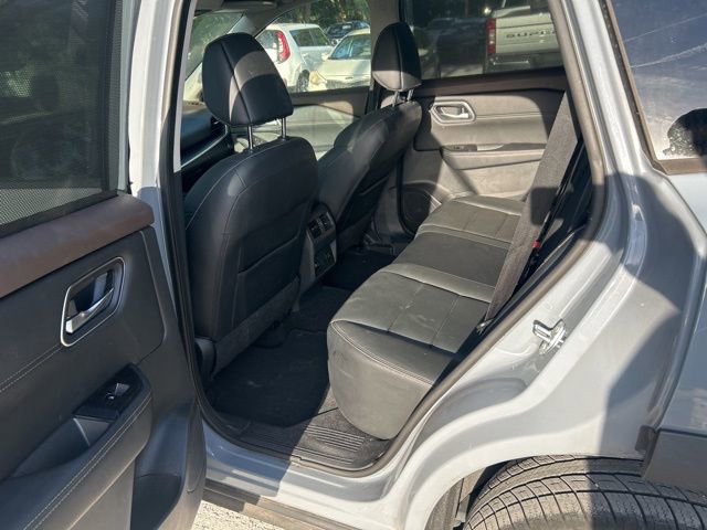 Used 2021 Nissan Rogue SL image 6