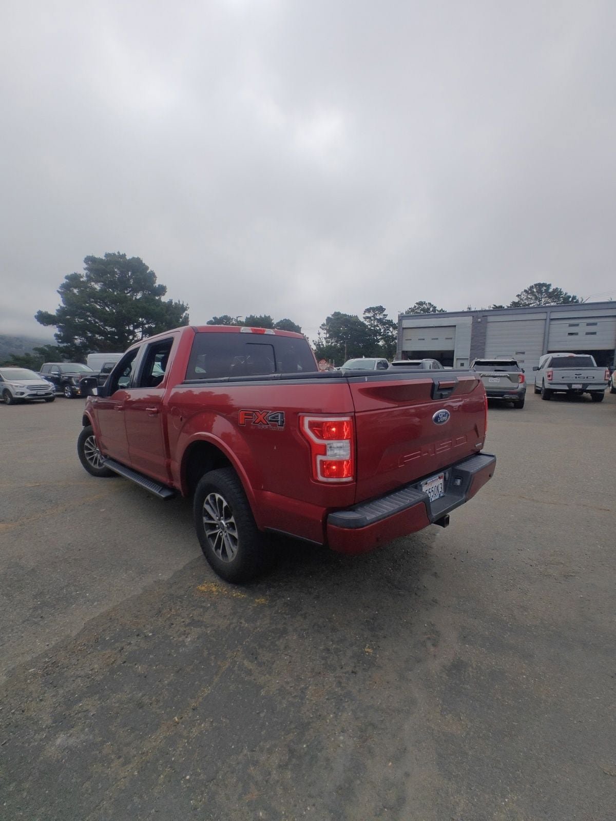 Used 2018 Ford F150 XLT w/ Equipment Group 302A Luxury AWD/4WD image 4