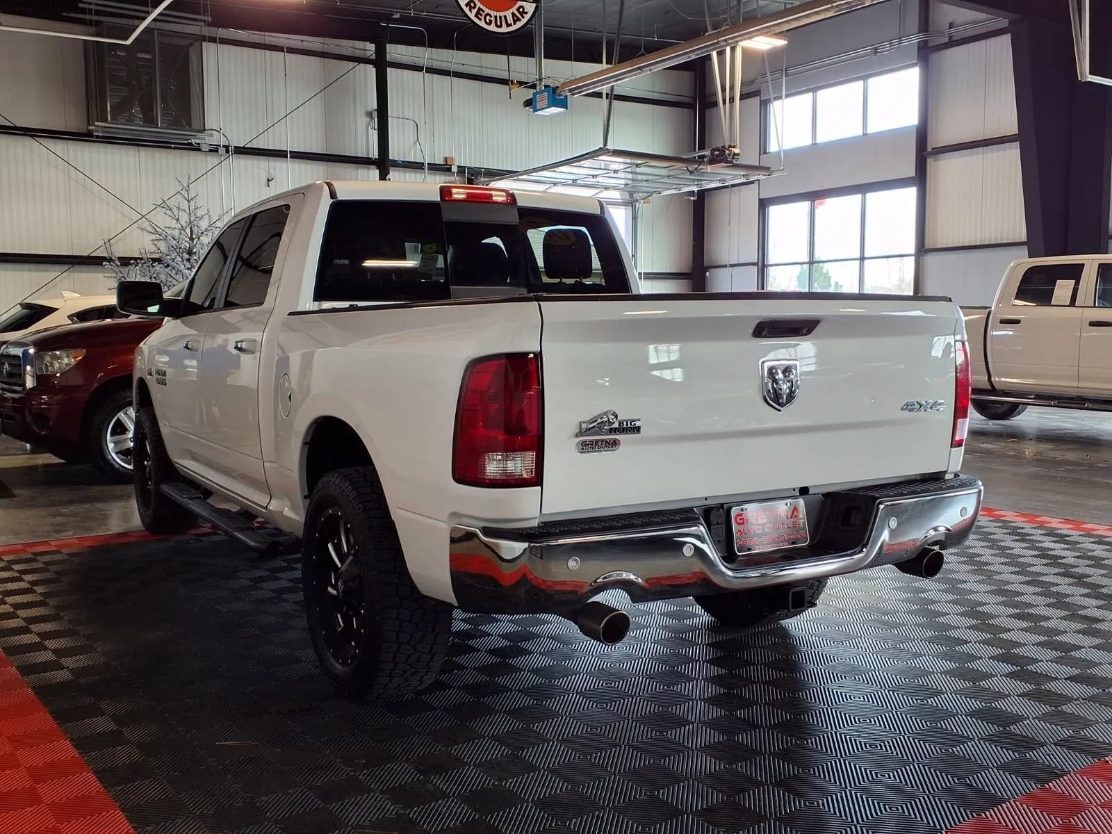 Used 2018 RAM 1500 Big Horn AWD/4WD image 3