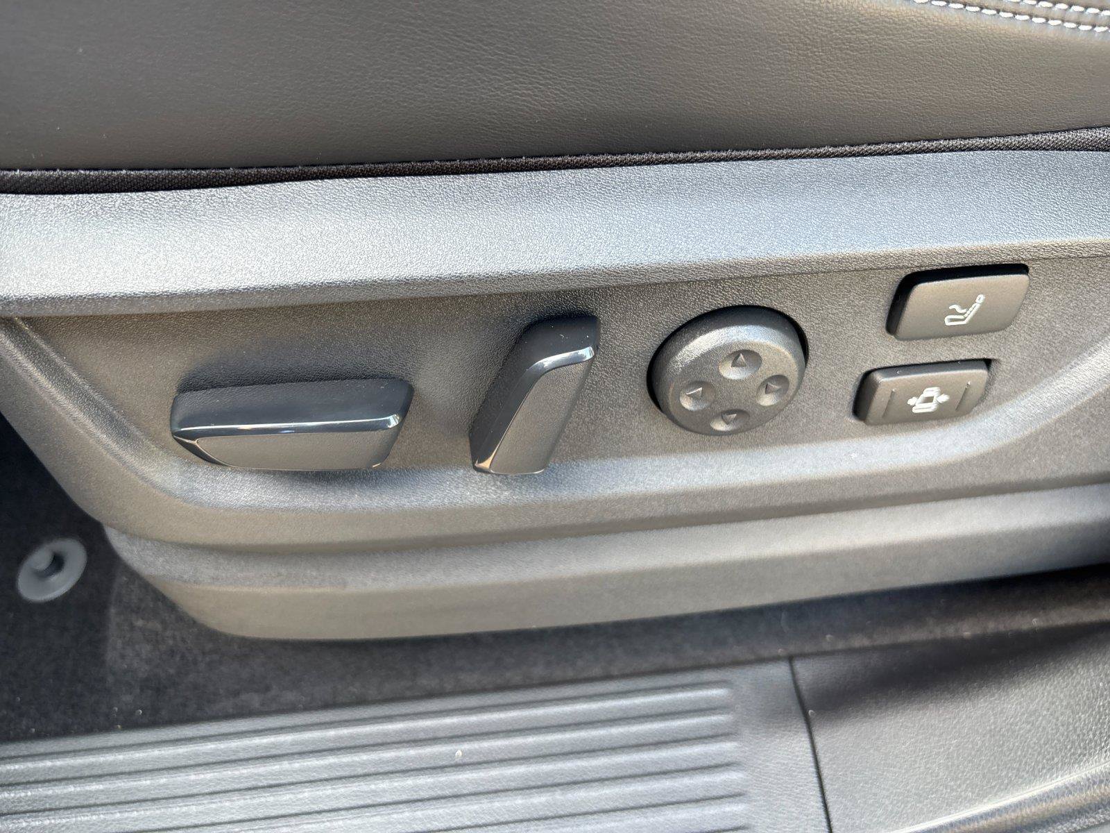 New 2027 INFINITI QX80 Sensory AWD/4WD image 16