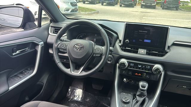 Certified 2023 Toyota RAV4 SE w/ Convenience Package image 14