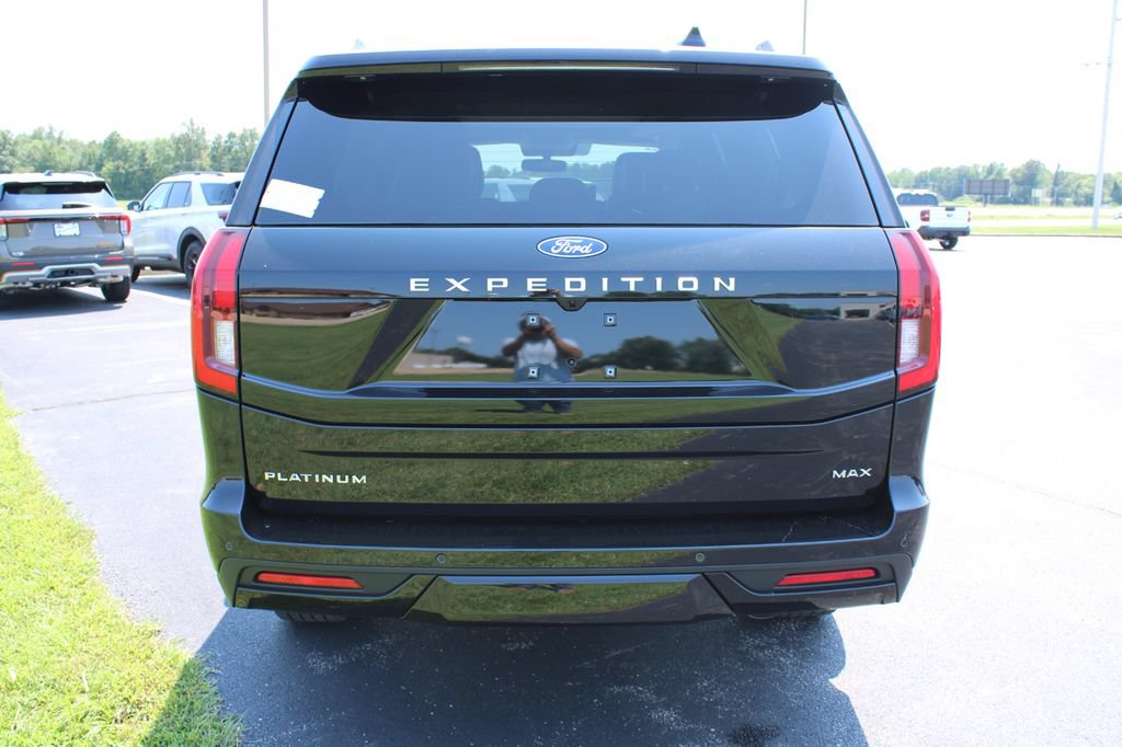 New 2027 Ford Expedition Max Platinum w/ Driver's Package AWD/4WD image 9