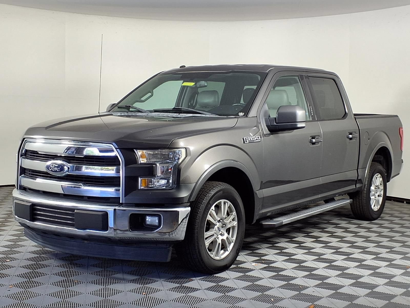 Used 2017 Ford F150 Lariat RWD image 3