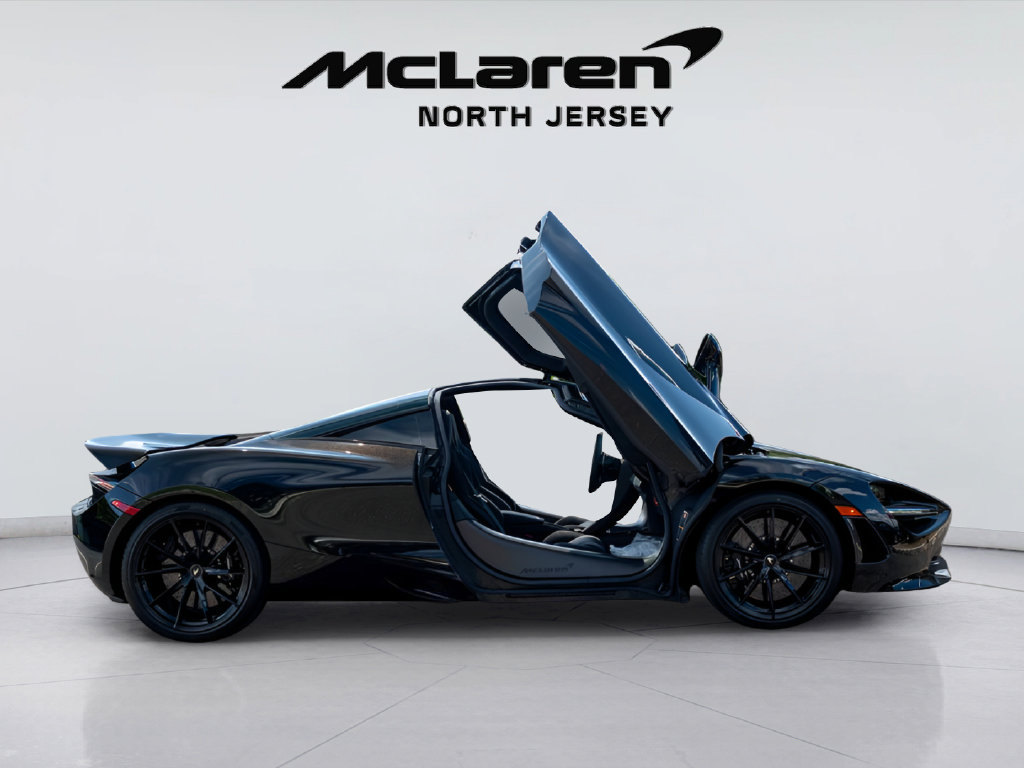 Used 2019 McLaren 720S RWD image 17