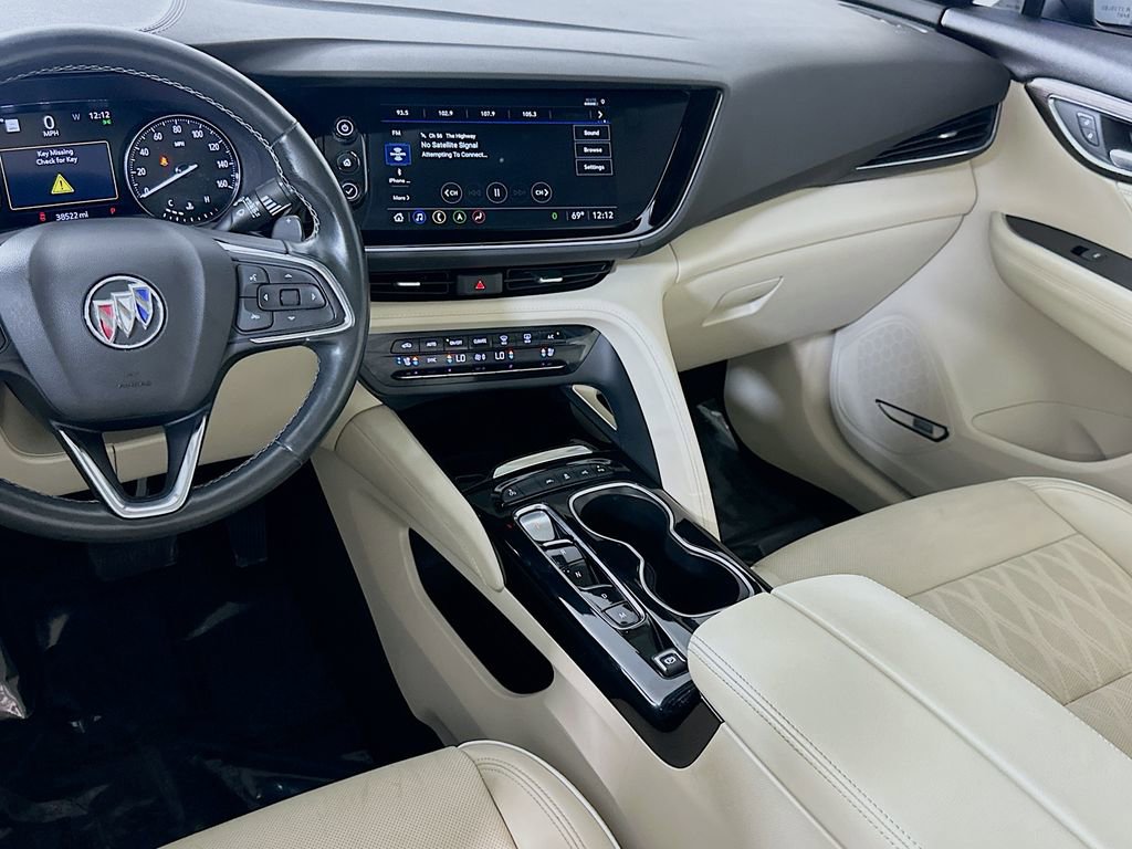 Used 2023 Buick Envision Avenir image 16