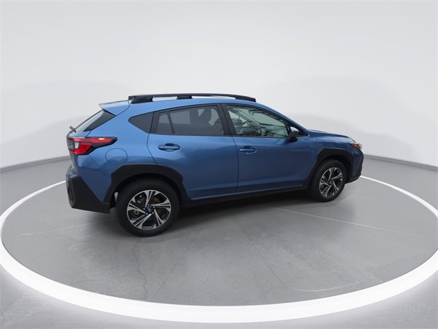 Used 2024 Subaru Crosstrek 2.0i Premium w/ Crosstrek Mirror Package image 8