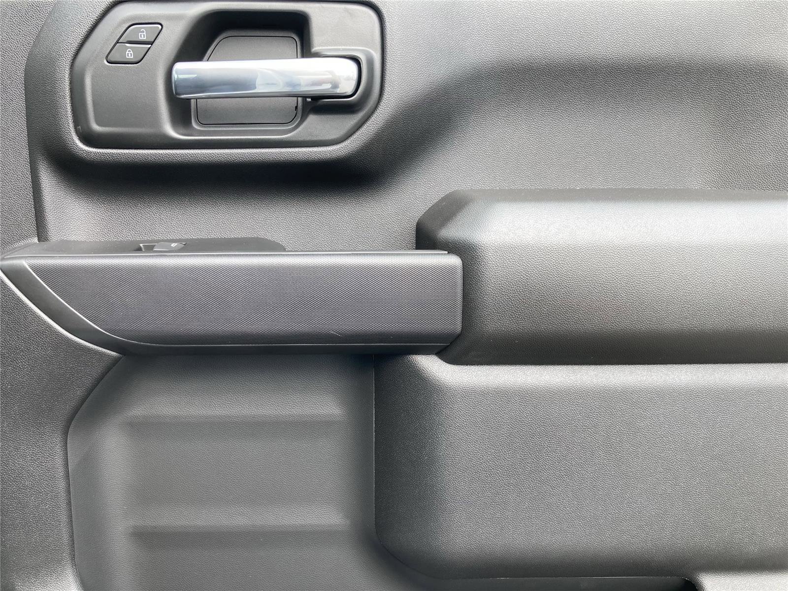 New 2026 Chevrolet Silverado 2500 Custom w/ Custom Value Package image 11