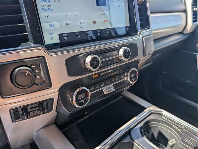 Used 2022 Ford F250 Lariat image 21