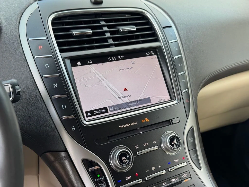 Used 2019 Lincoln Nautilus Reserve AWD/4WD image 23