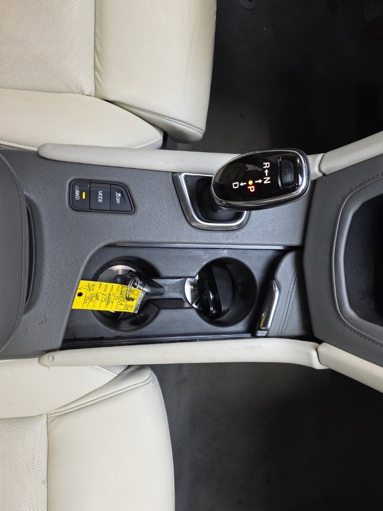 Used 2017 Cadillac XT5 Luxury w/ Driver Awareness Package image 20